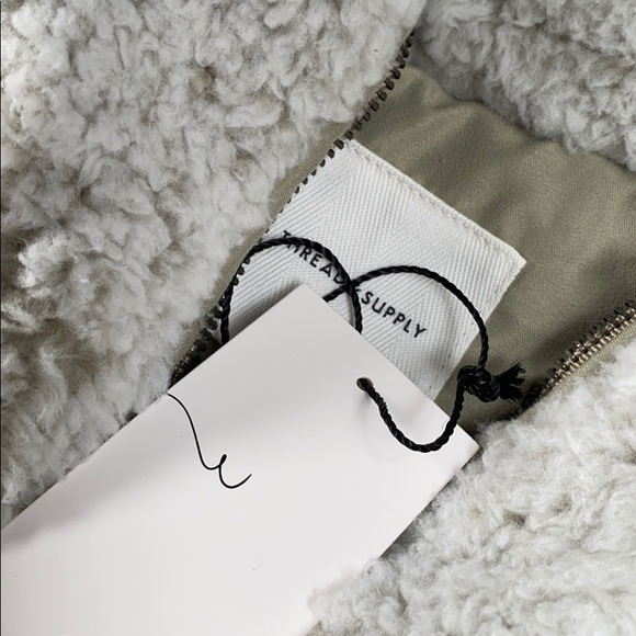 Thread & Supply frosted sage fleece sweater - Picture 4 of 5